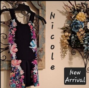 Nicole Black Floral Blouse.  NWOT size XS
